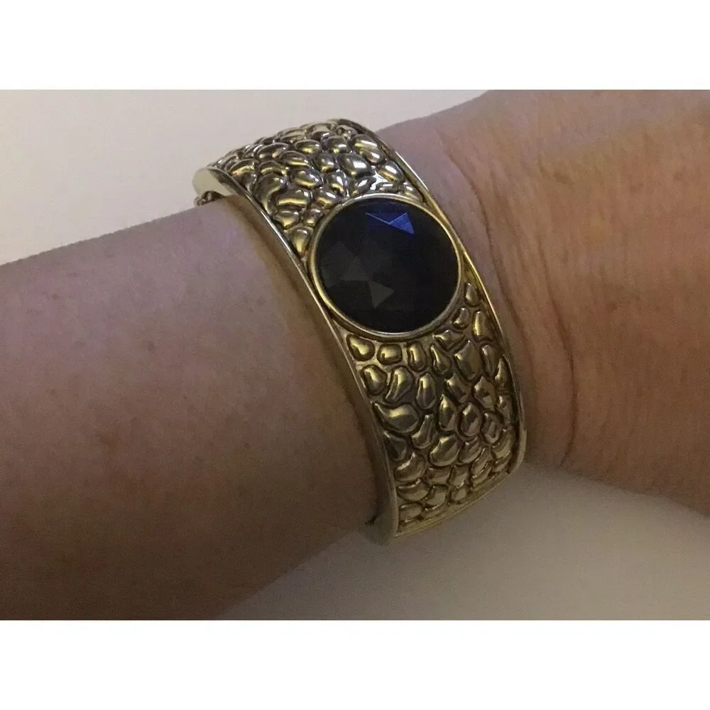 Pebbled Texture Gold & Round Black Faceted Crystal Wide Bangle Bracelet